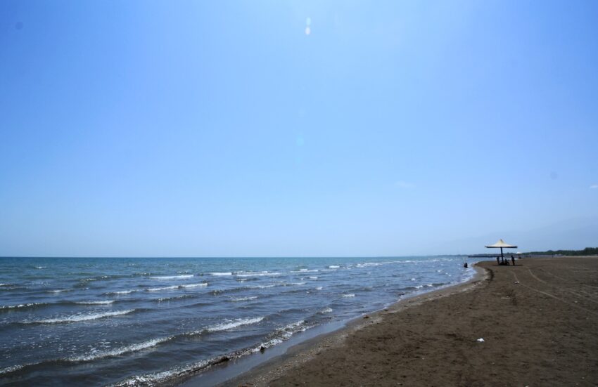 Rudsar Beach, Rud Sar, Iran