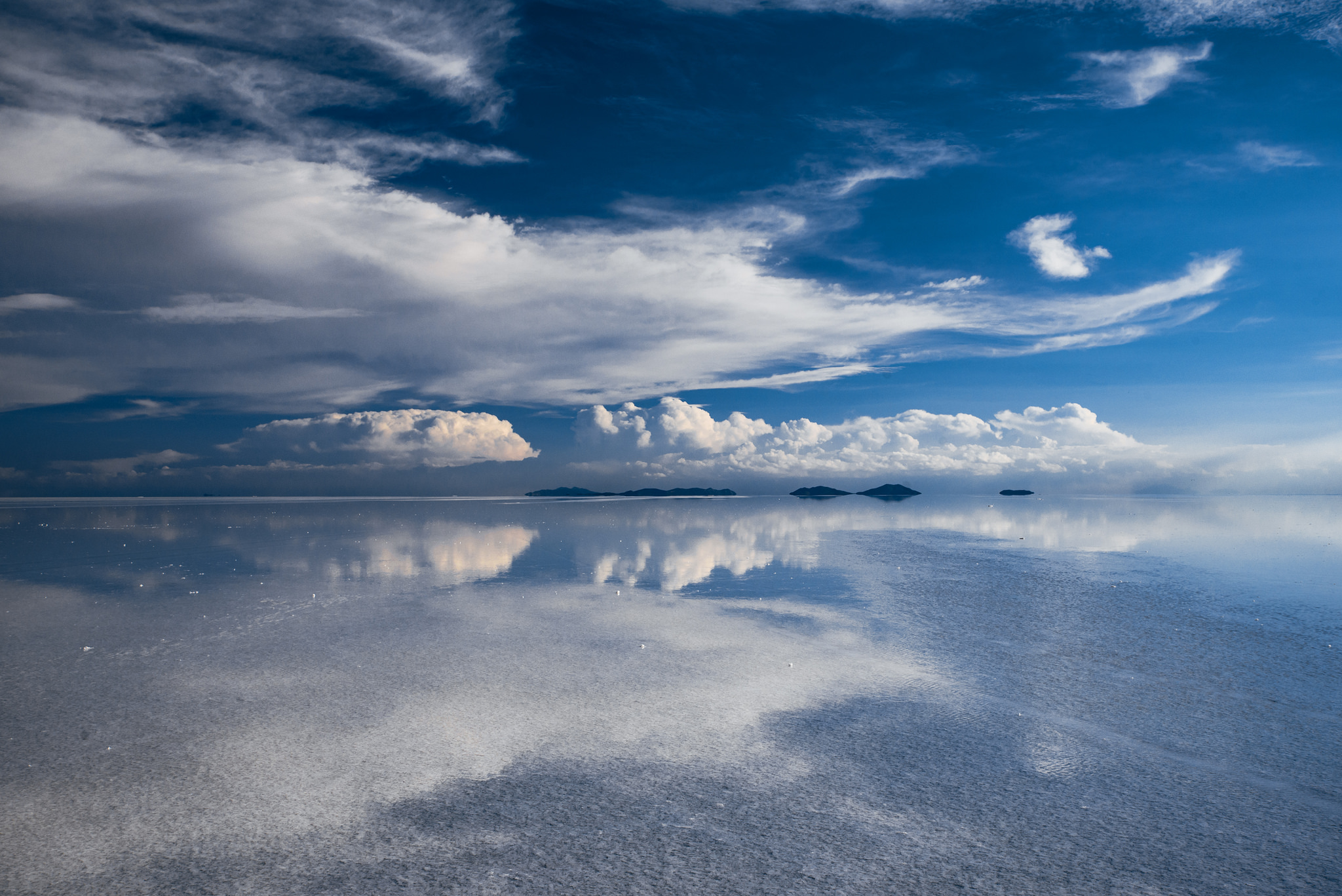 Driving the Uyuni Salt Flats - Altiplano, Bolivia - The Travel Hacking Life