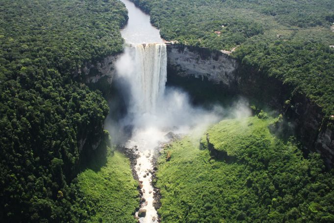 Kaieteur Falls Potaro Siparuni, Types Of Landscapes In Guyana