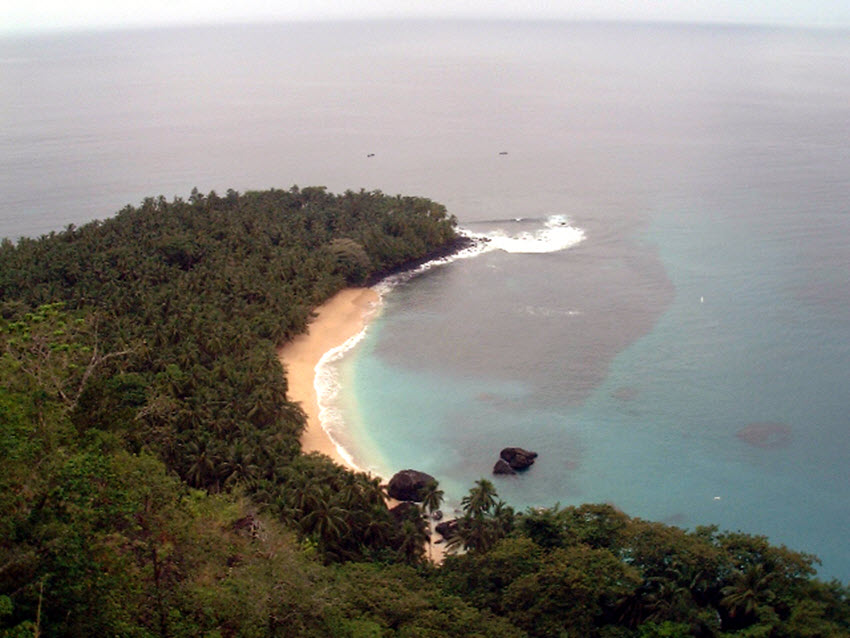 Banana Beach Sao Tome And Príncipe 2