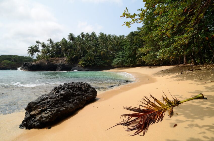 Praia Piscina, Sao Tome And Principe 2