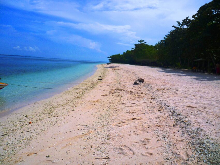 Grande Santa Cruz Island Beach, Zamboanga, Philippines