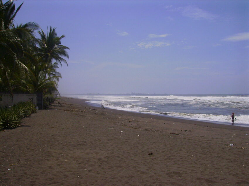 Metalio Beach, Metalio, El Salvador