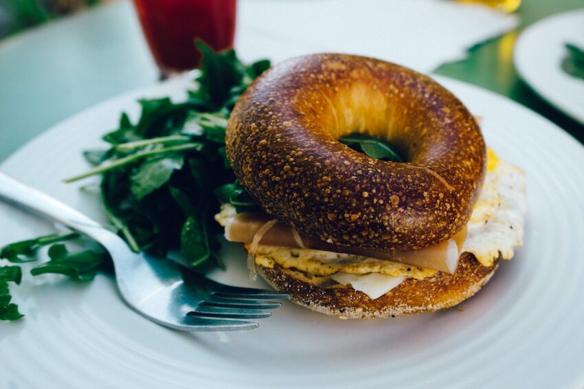 Traditional New Yorker Foods, Bagels
